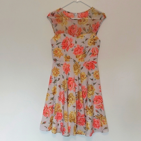 Betsey Johnson Dresses & Skirts - Betsey Johnson Pink & Yellow Floral Party Dress Size 2